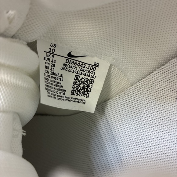 Nike Sacai x Blazer Low White Patent Mens 10 Womens 11.5 - Picture 10 of 16